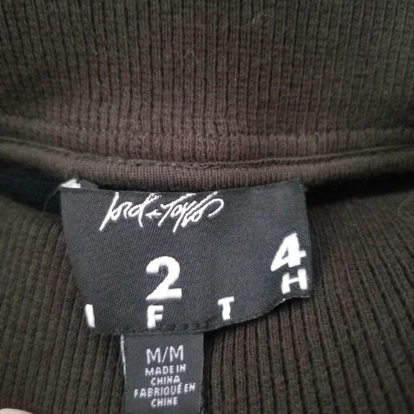 424 Fifth Lord & Taylor Asymetrical Hem skirt M - Picture 7 of 8